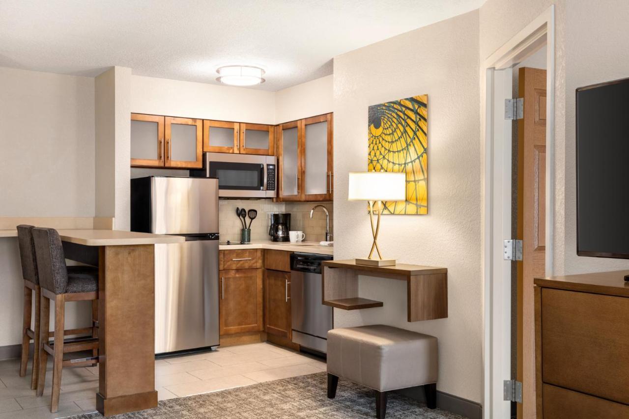 Staybridge Wayne By Ihg Hotel 3*