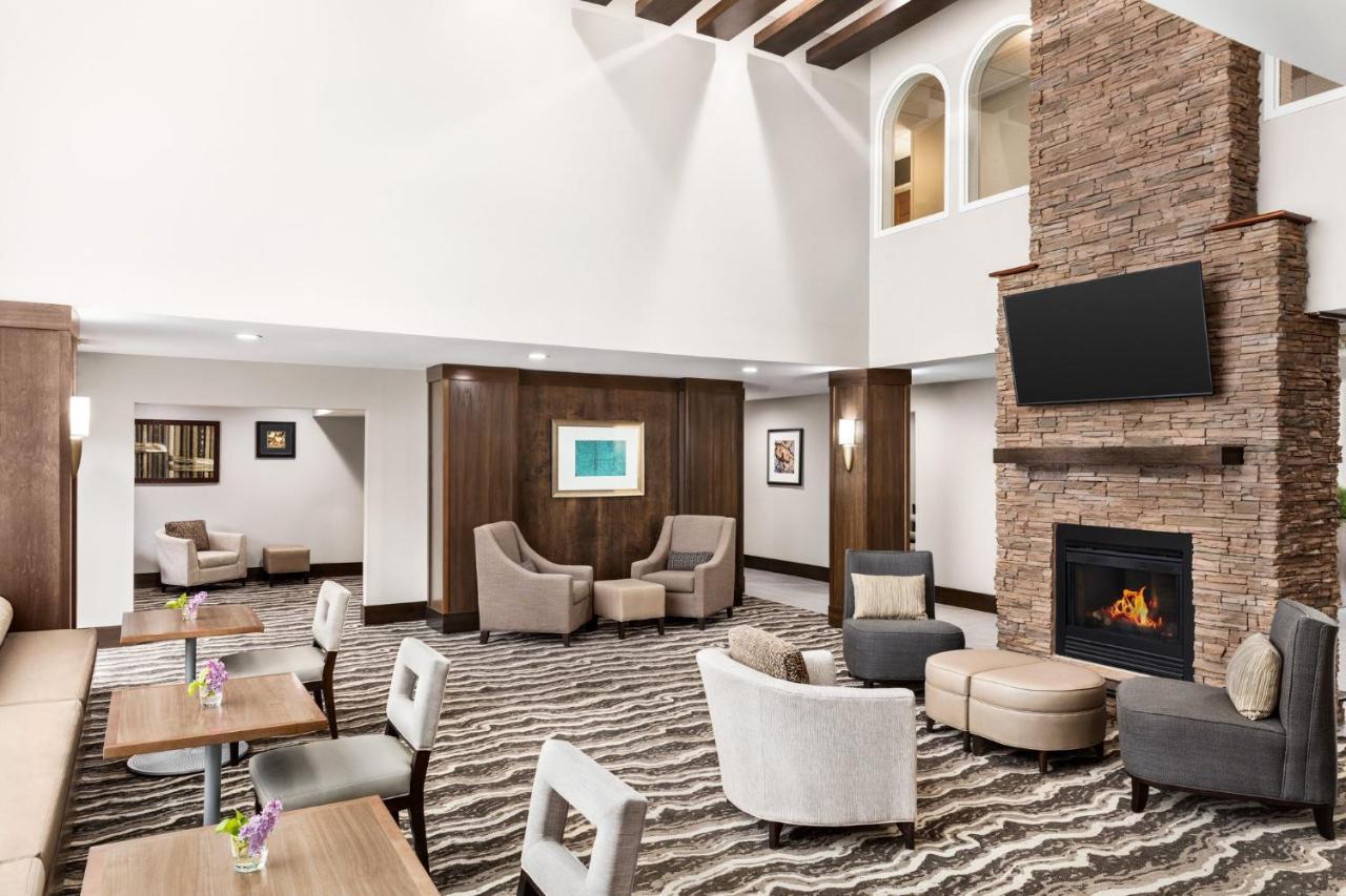 Staybridge Wayne By Ihg Hotel Ellisville
