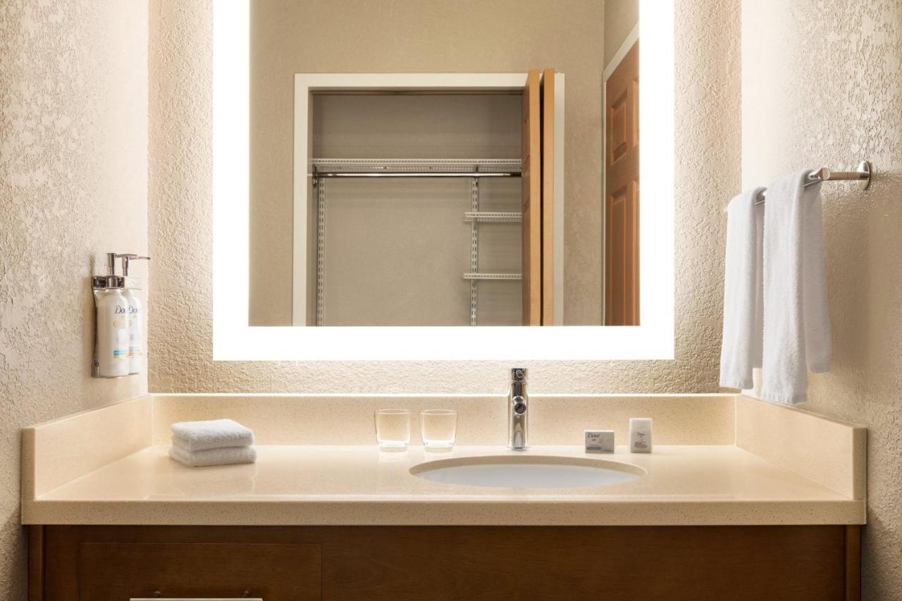 Hotel Staybridge Wayne By Ihg 3*